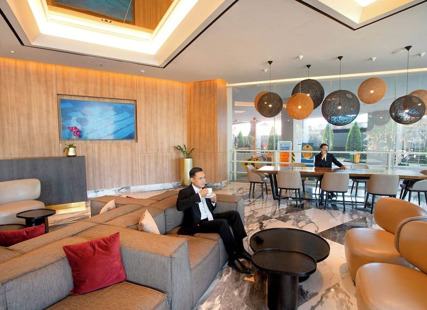 Lounge Photo