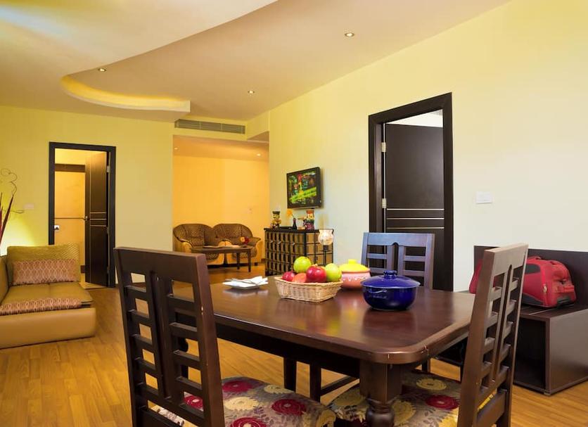 Dining room Photo