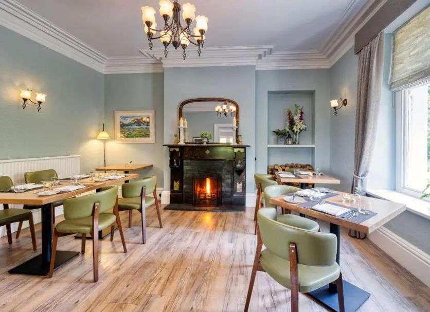 Restaurant Photo