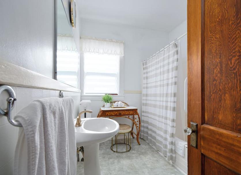 Bathroom Photo