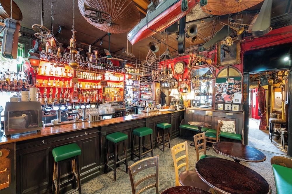 Bar Photo