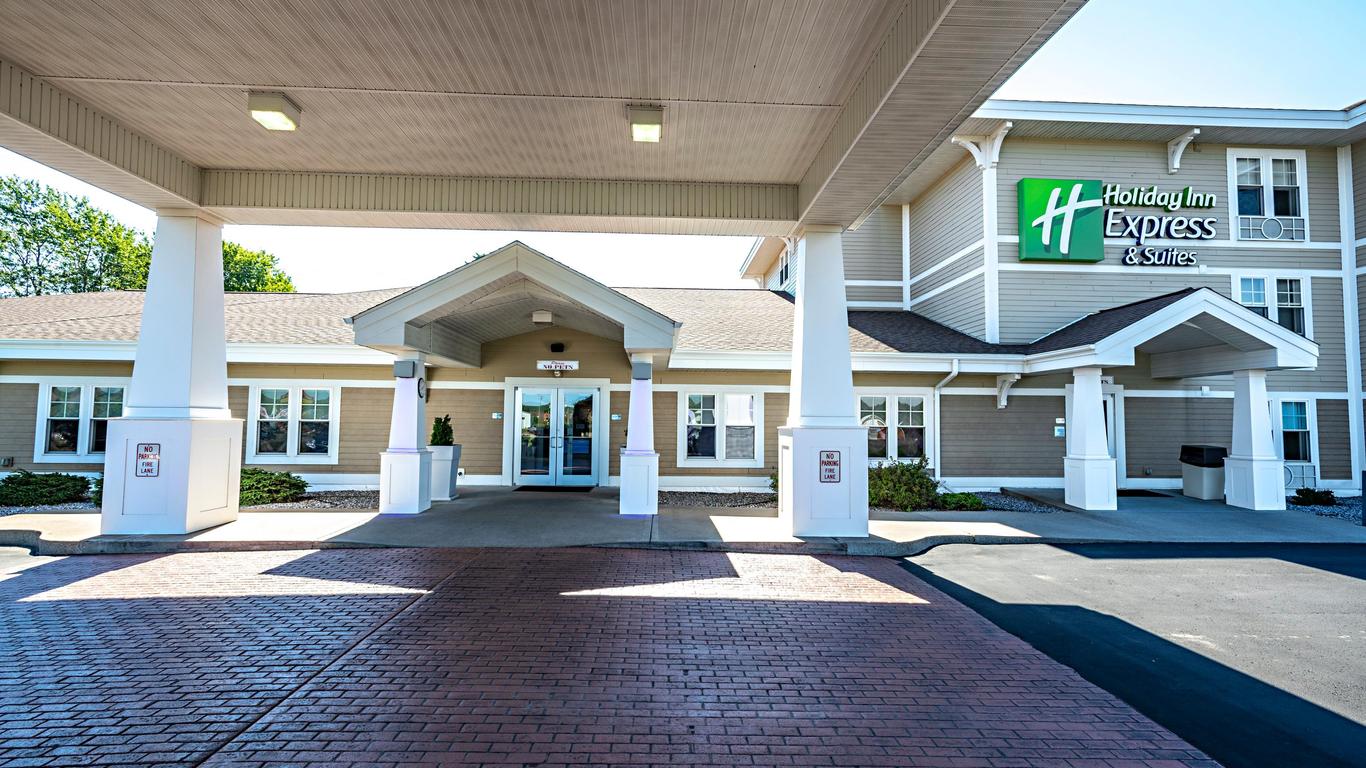Holiday Inn Express Hotel & Suites Iron Mountain, An IHG Hotel