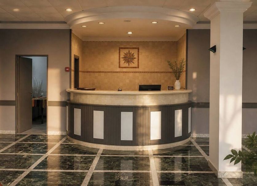 Front desk Photo