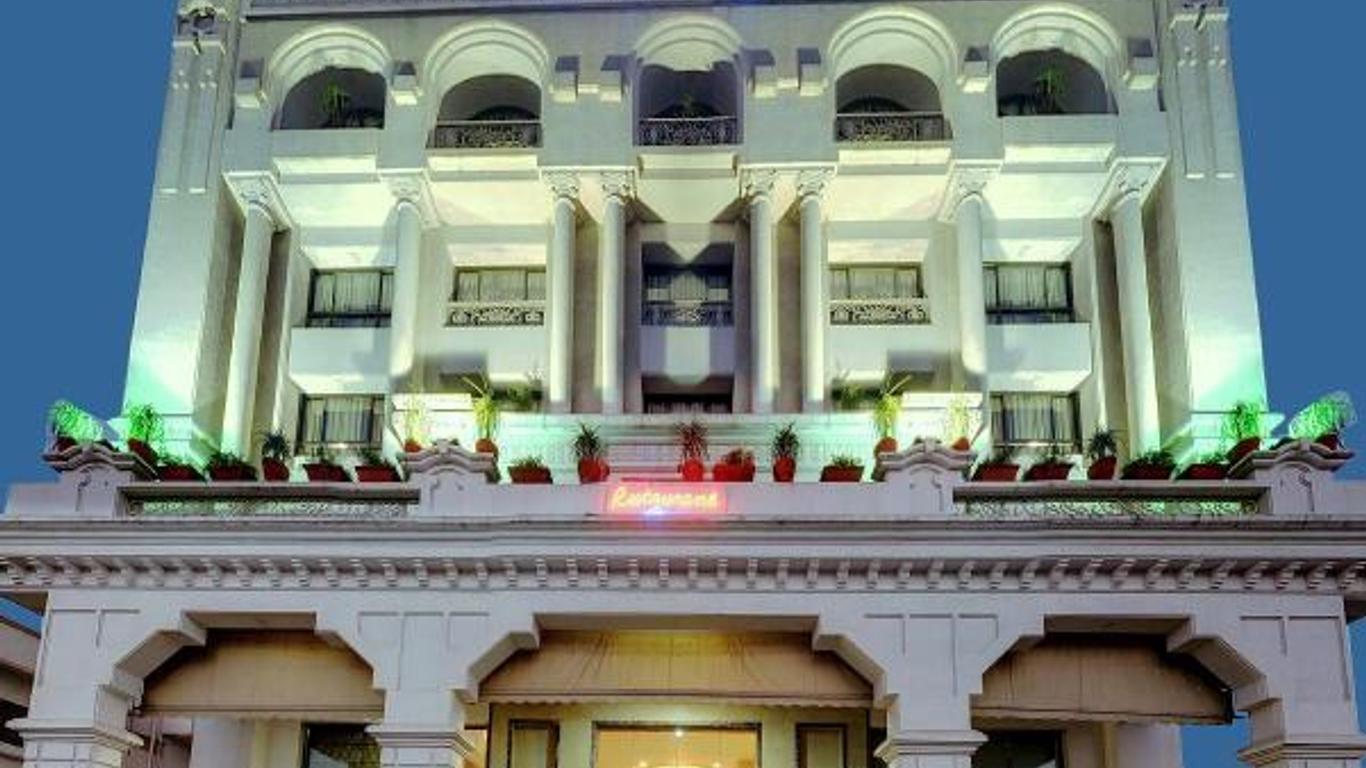 Hotel Amar Vilas