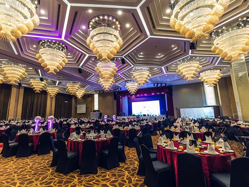 Banquet hall