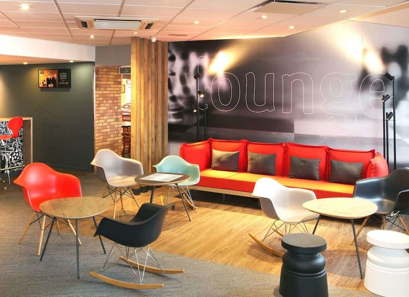 Lounge Photo