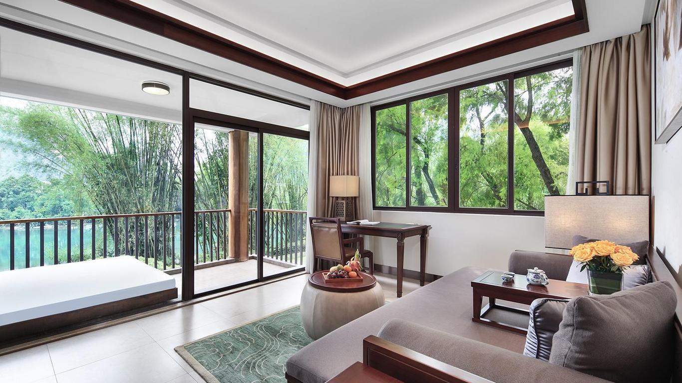 Yangshuo Riverside Resort Hotel