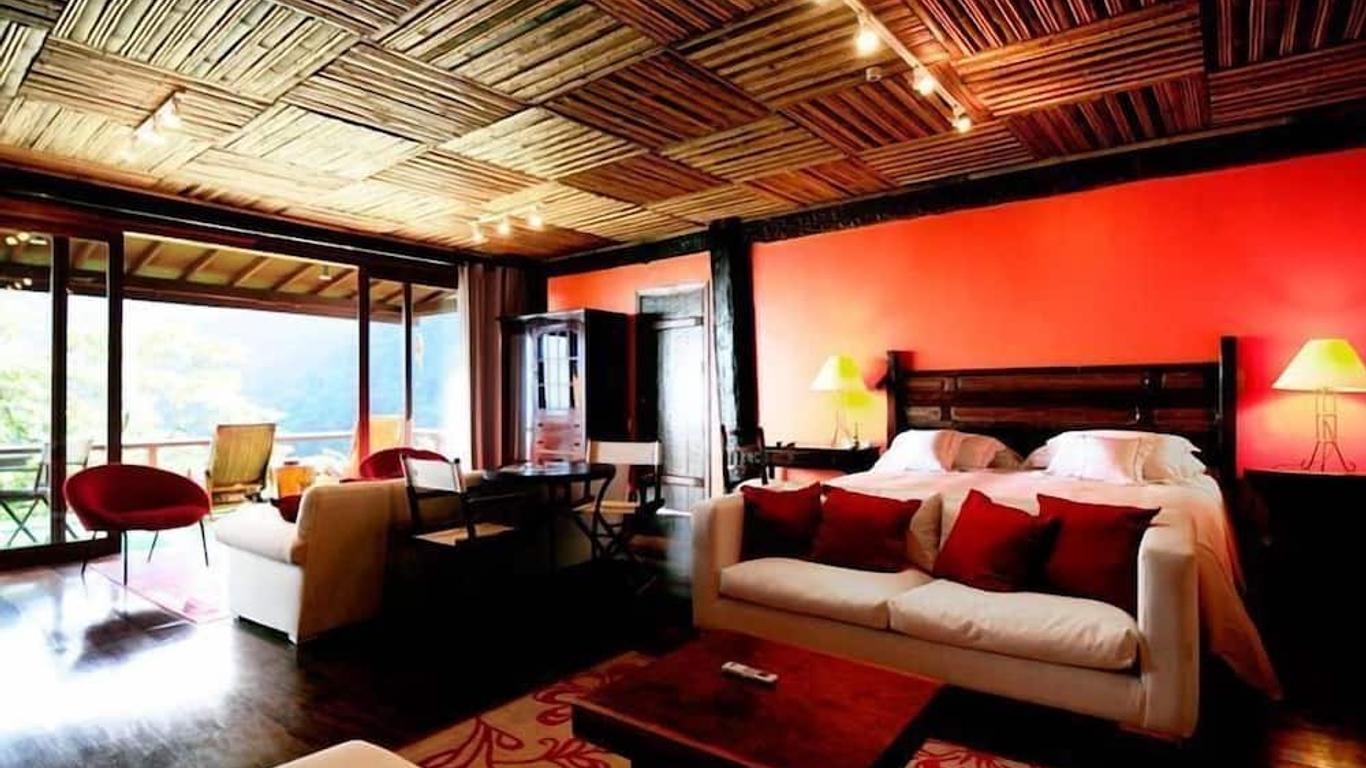Tuakaza Exclusive Boutique Lodge