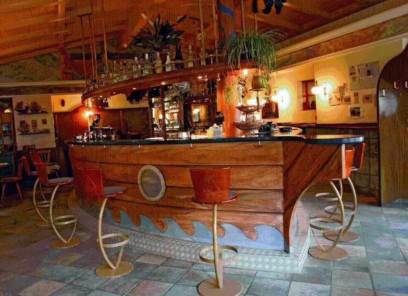 Bar Photo