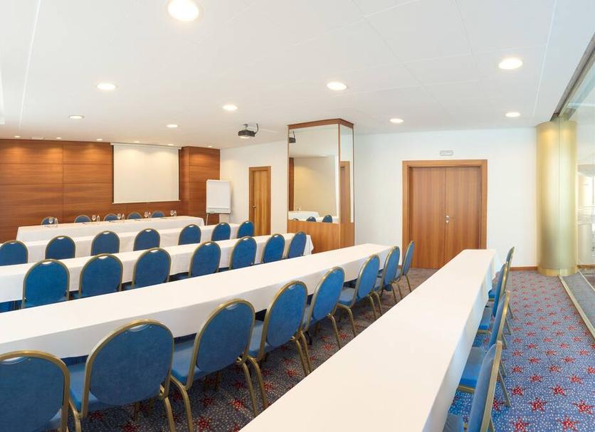 Business centre Photo