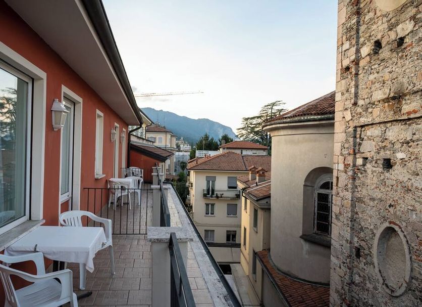 Balcony Photo
