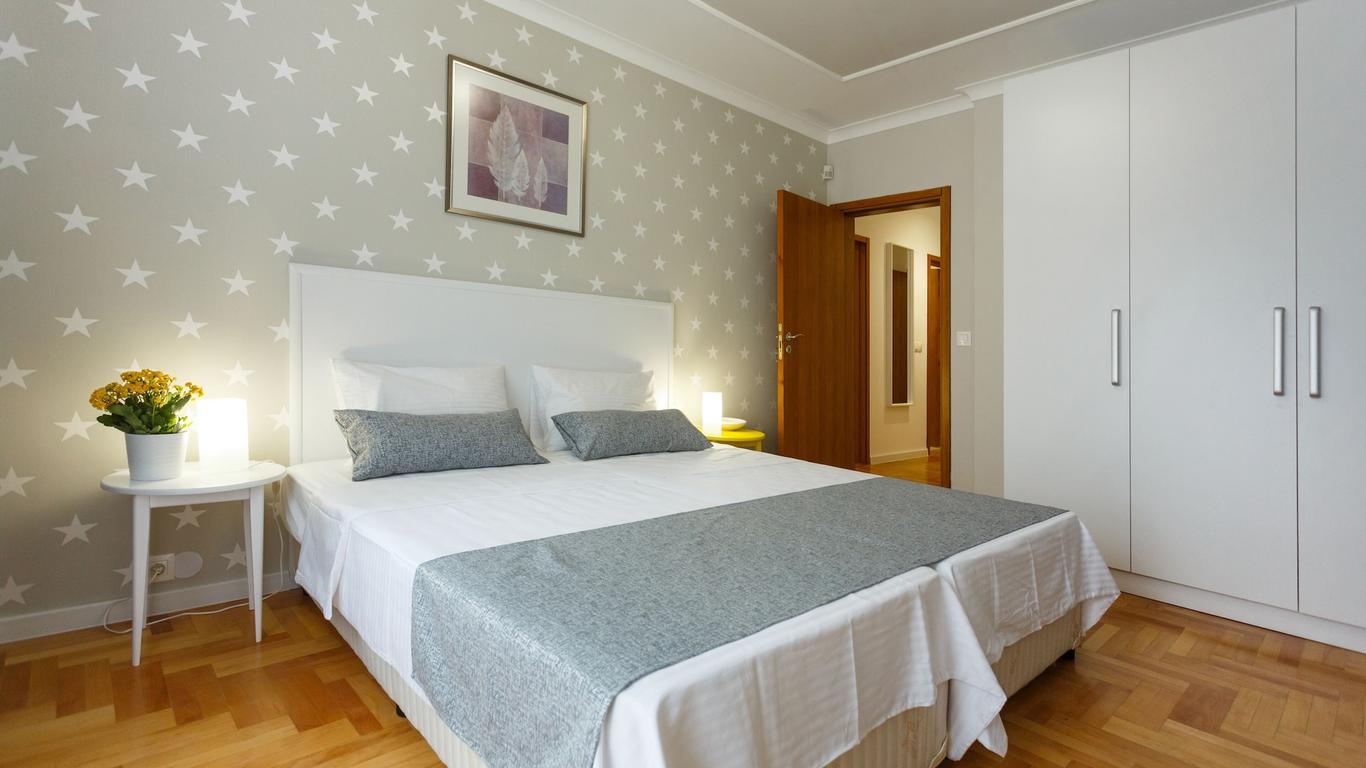 Dunav Apartment House