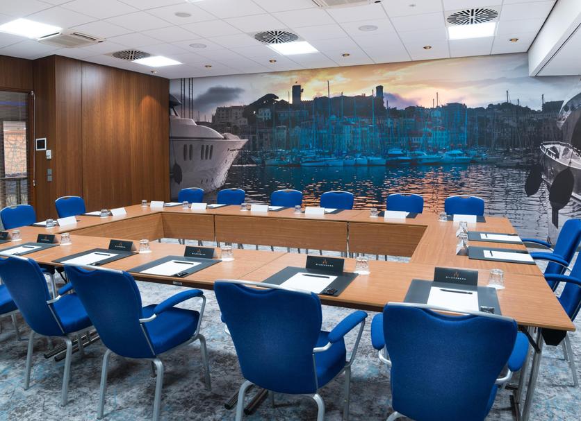 Conference room Photo