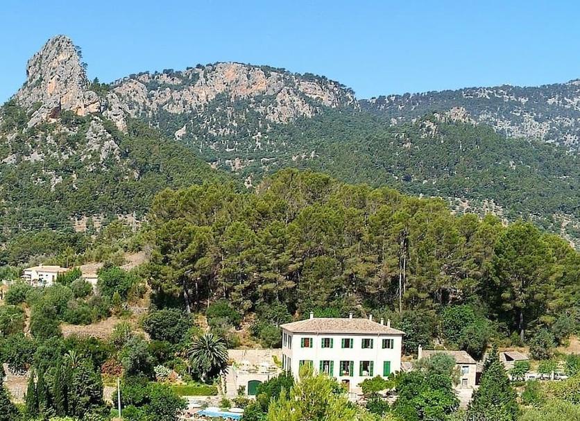 Outdoors view Photo