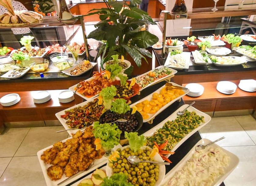 Buffet Photo