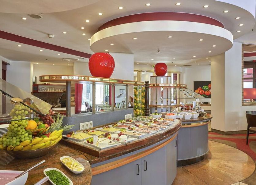 Buffet Photo