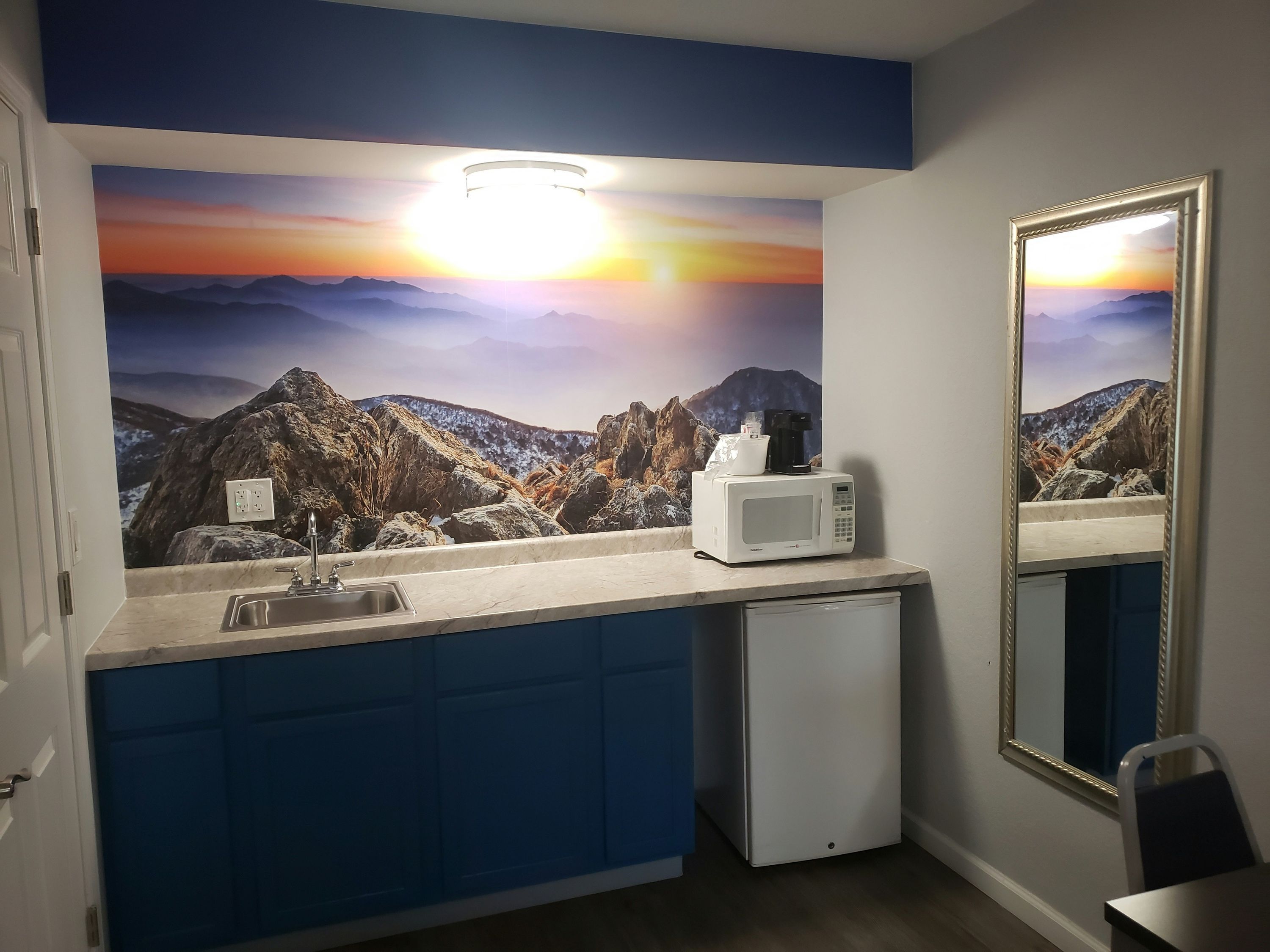 Kitchen Photo