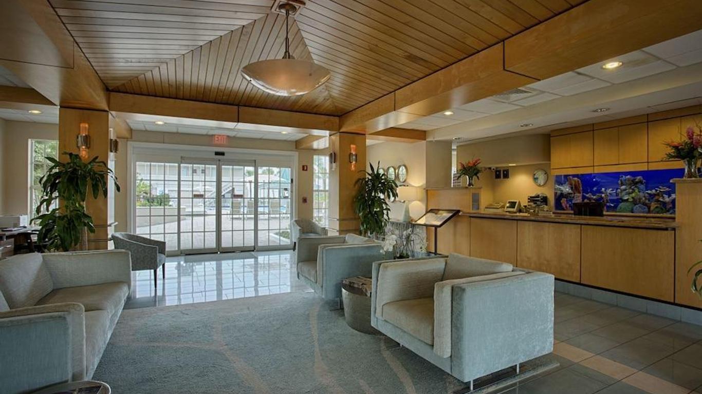 Sandcastle Resort at Lido Beach