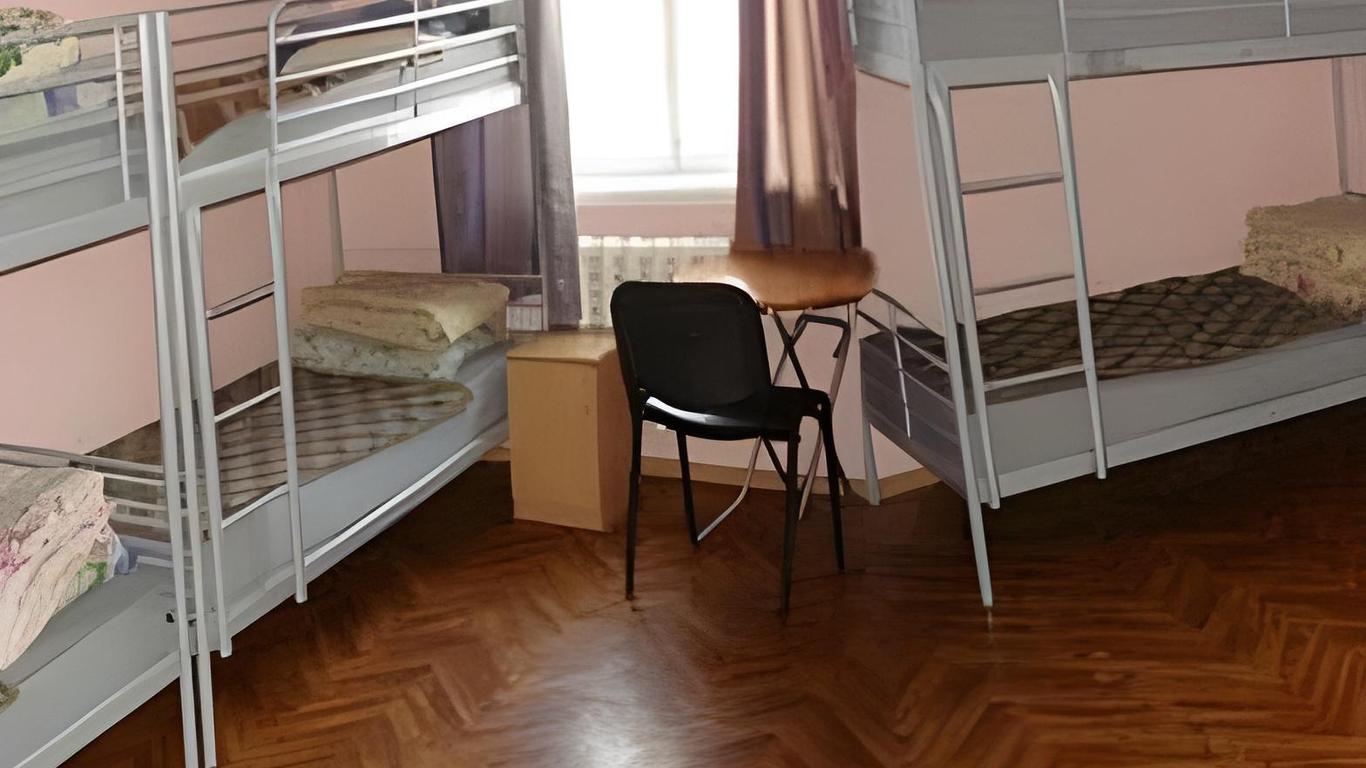 Zvezda Hostel