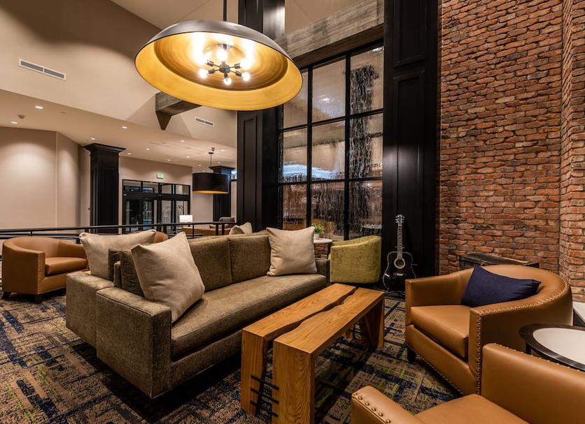 Lounge Photo
