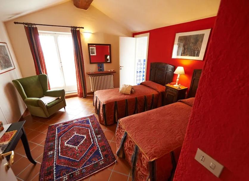 Bedroom Photo