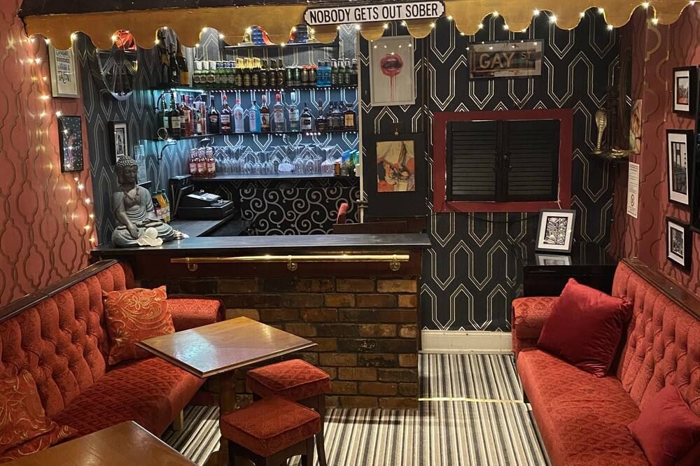 Bar