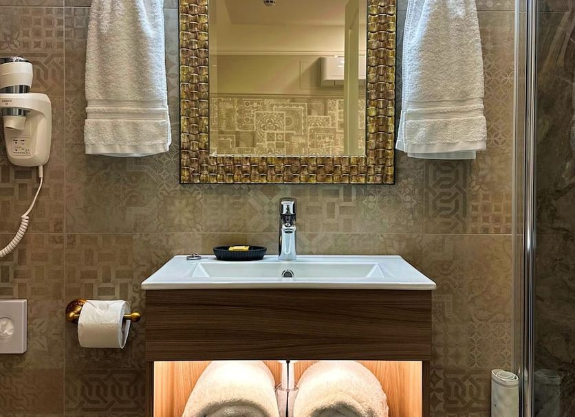 Bathroom Photo