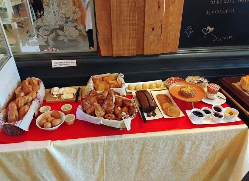 Buffet Photo