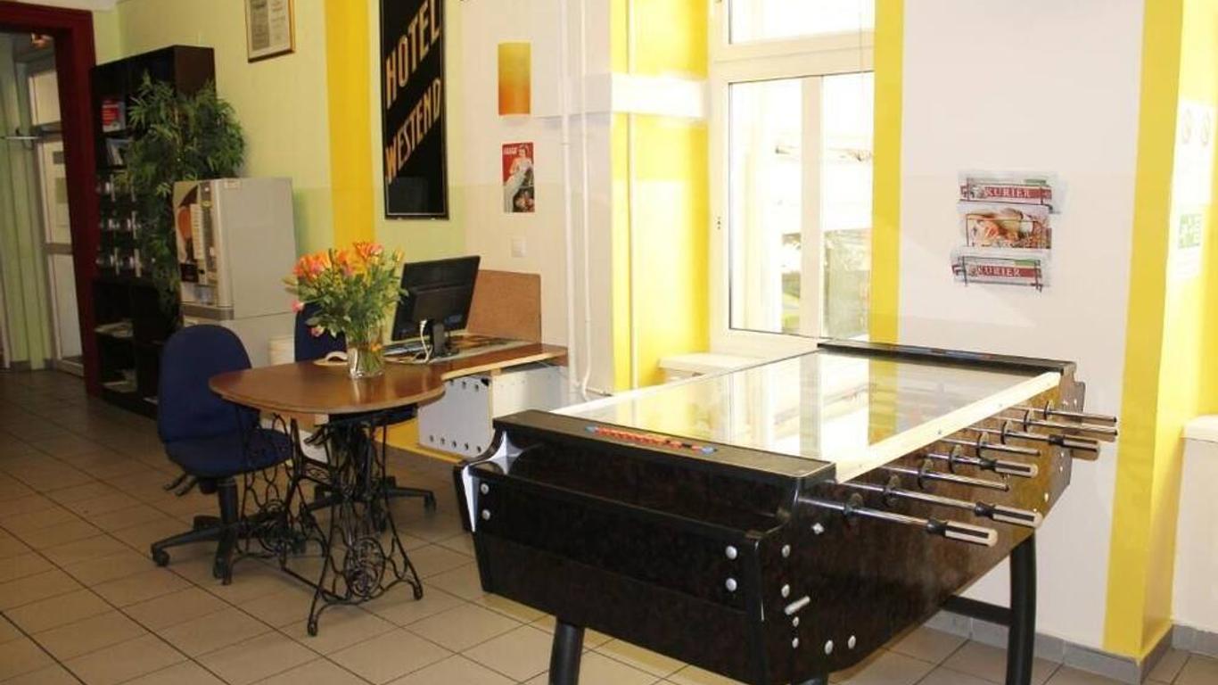 Westend City Hostel