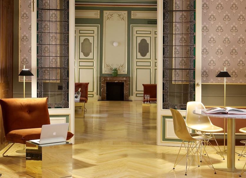 Lobby Photo