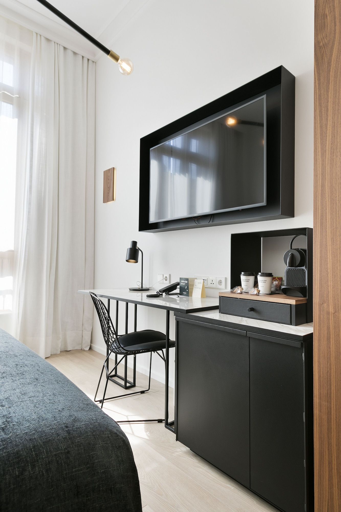 Room amenity