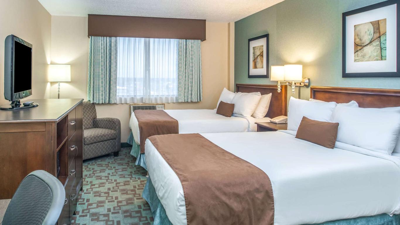 Ramada by Wyndham Saskatoon