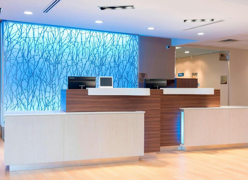 Front desk Photo