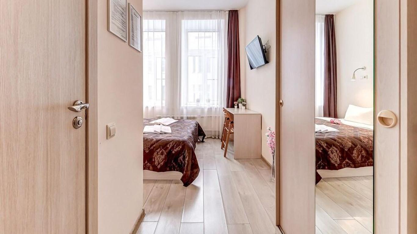 Superhostel Nevsky Prospekt 95
