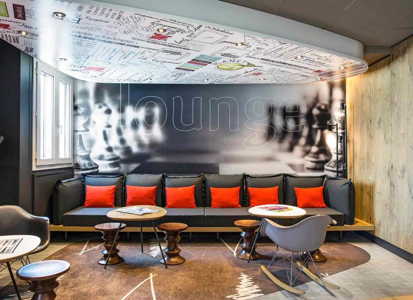 Lounge Photo
