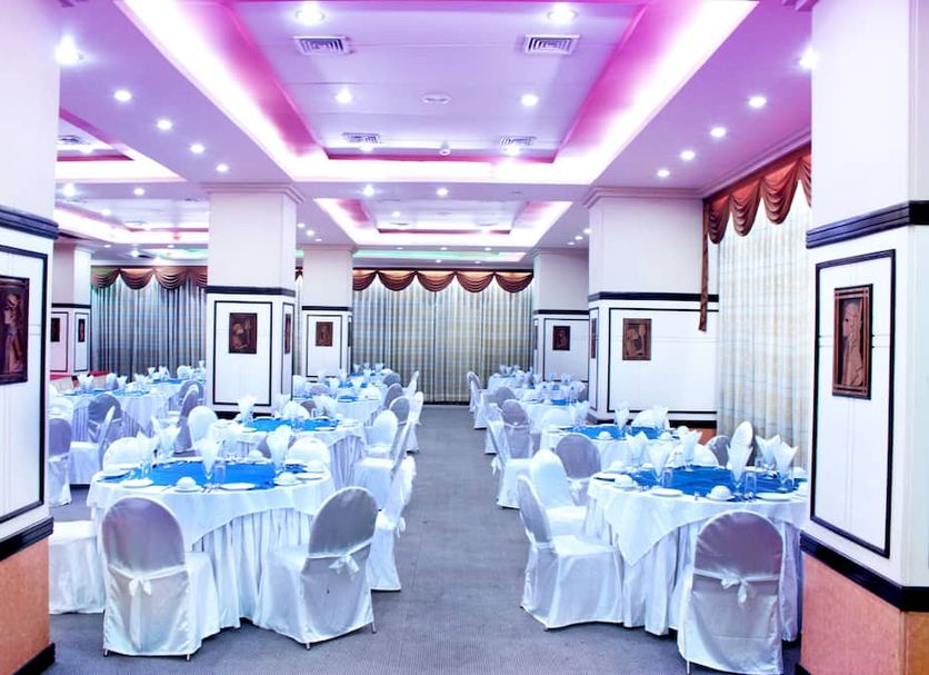 Banquet hall Photo