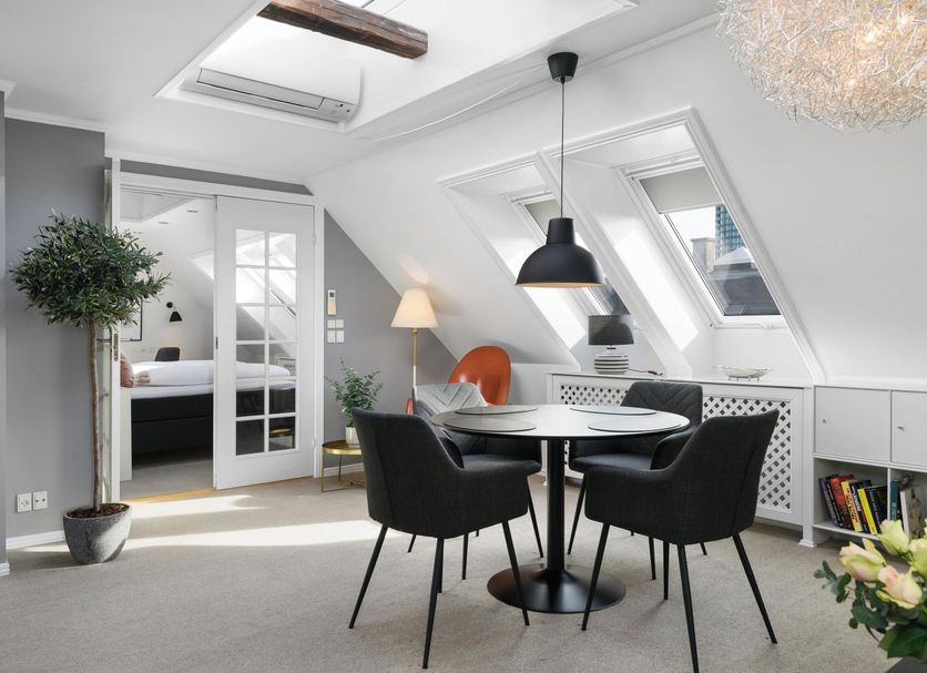 Dining room Photo