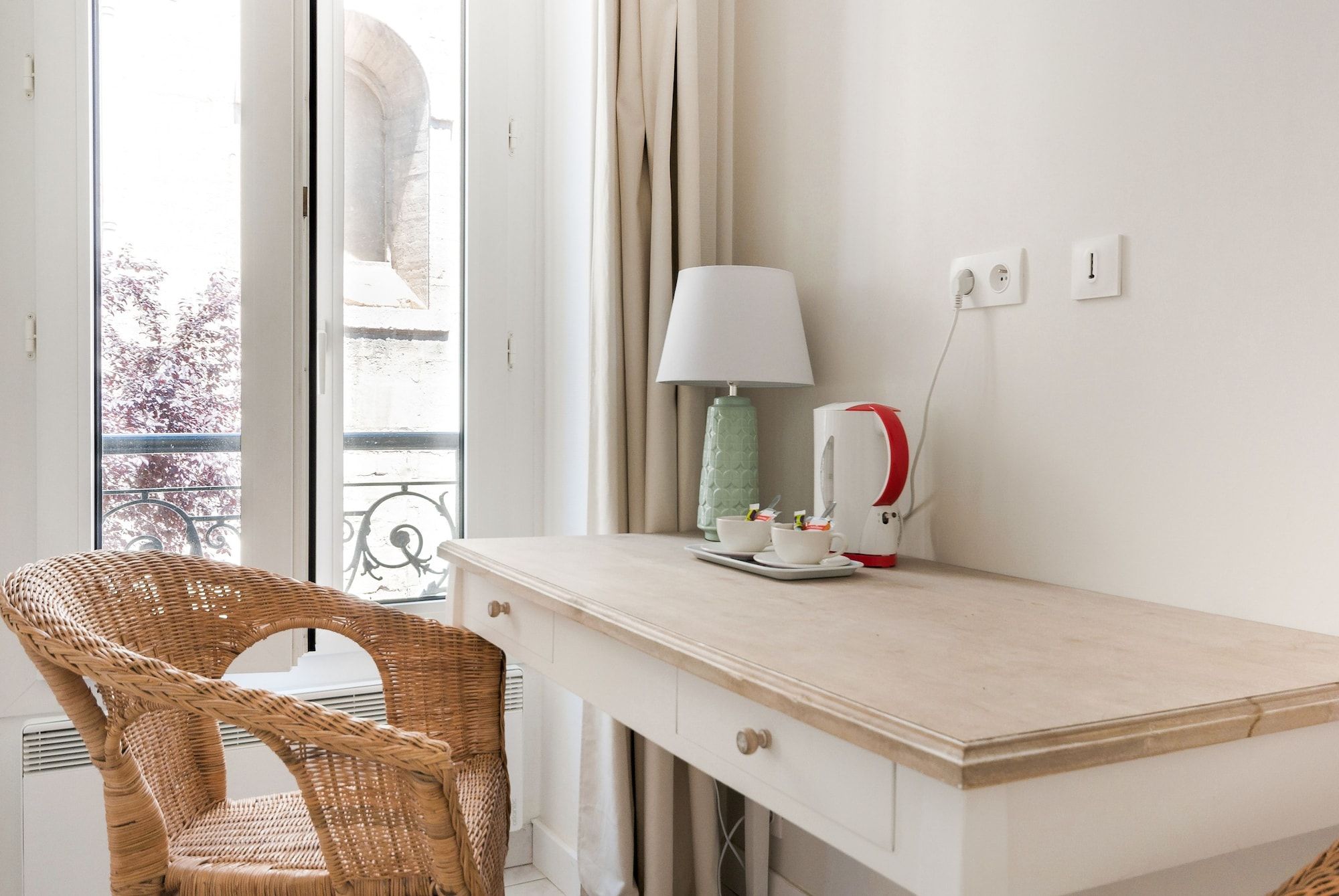 Room amenity