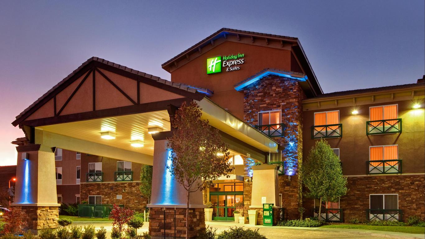 Holiday Inn Express Hotel & Suites Tehachapi, An IHG Hotel