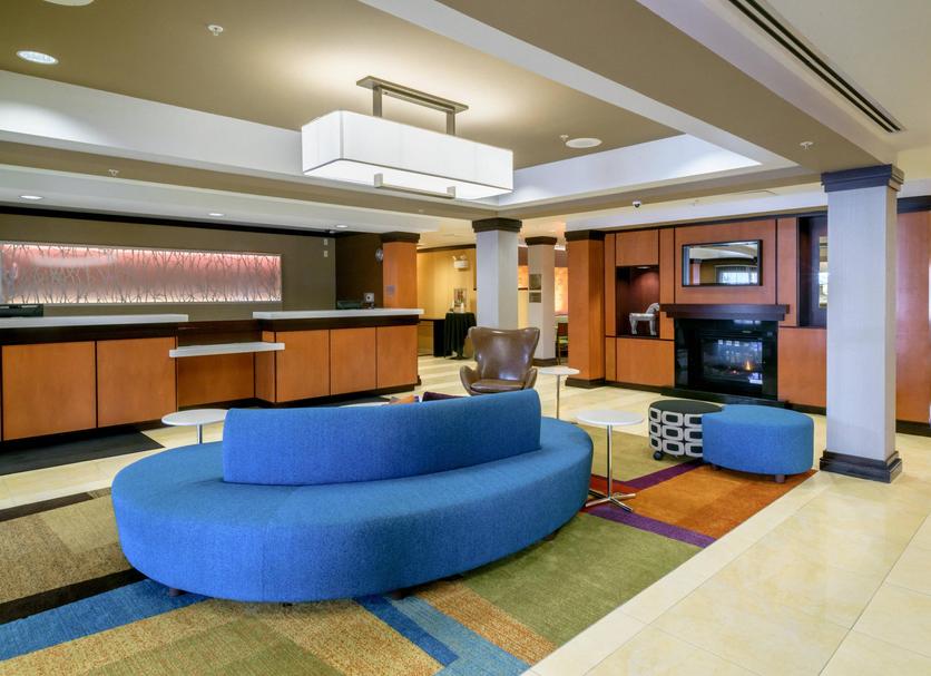 Front desk Photo