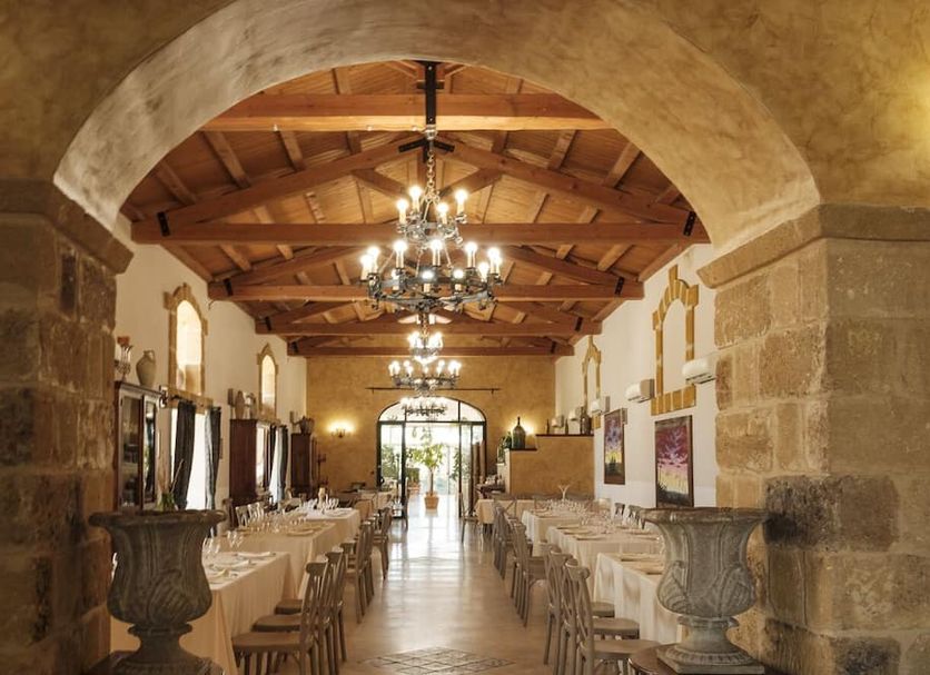Banquet hall Photo