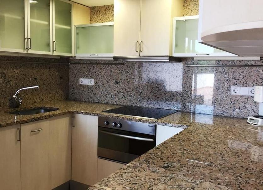 Kitchen Photo