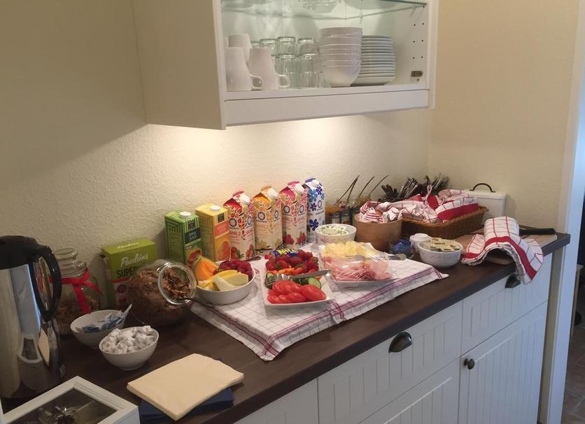 Buffet Photo
