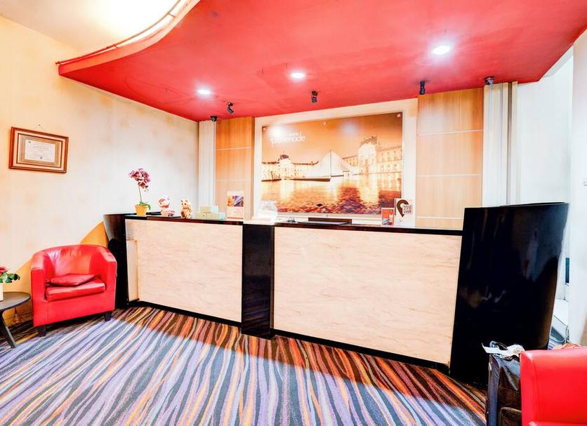 Front desk Photo