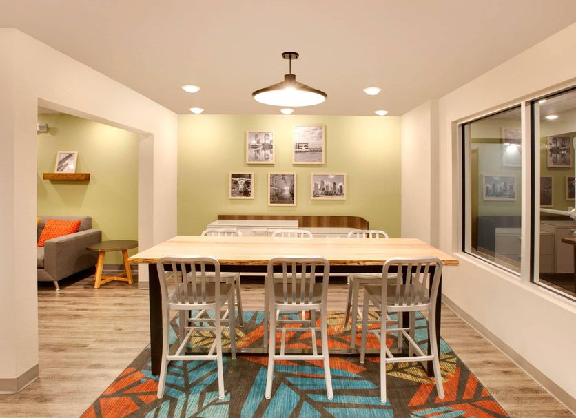 Dining room Photo