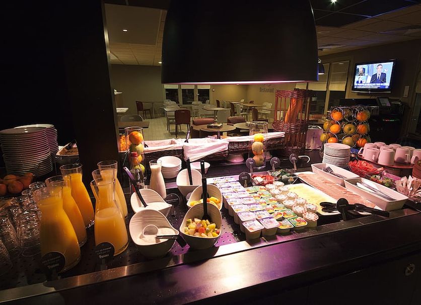 Buffet Photo