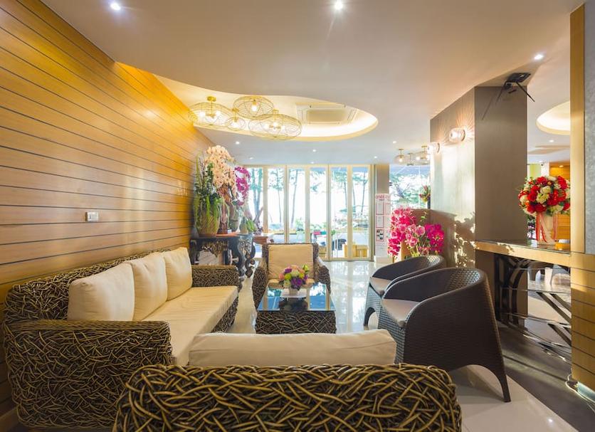 Lounge Photo