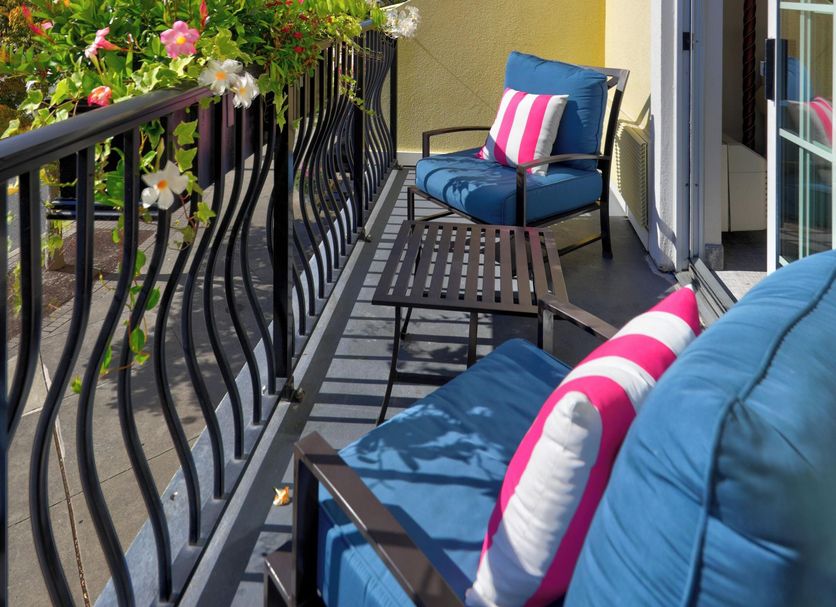Balcony Photo