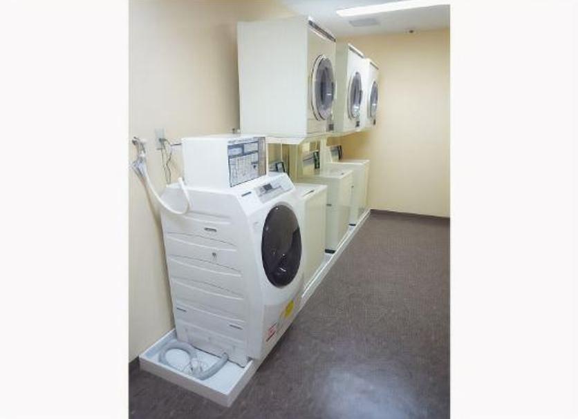 Laundry facility Photo