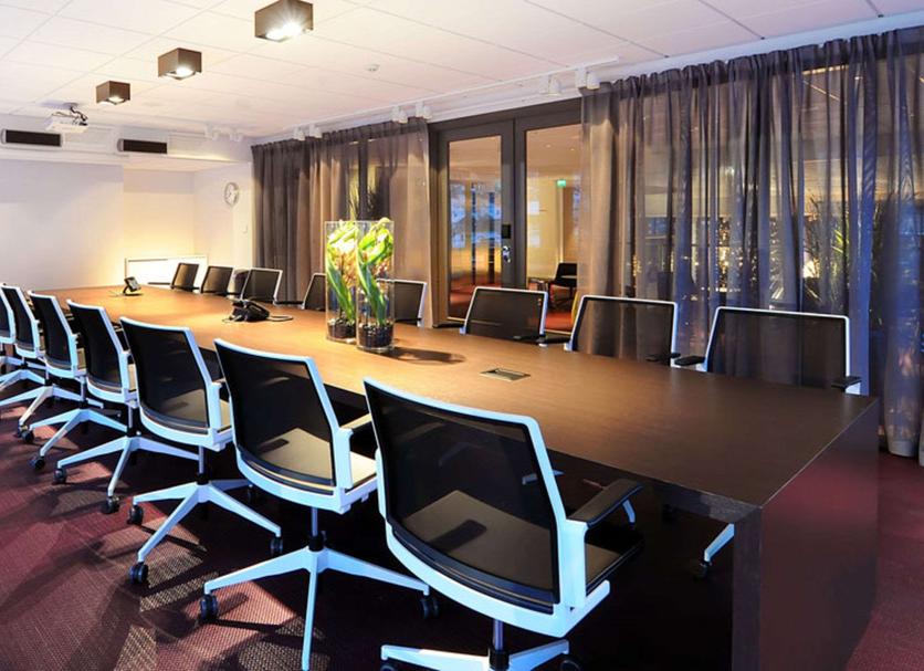 Conference room Photo